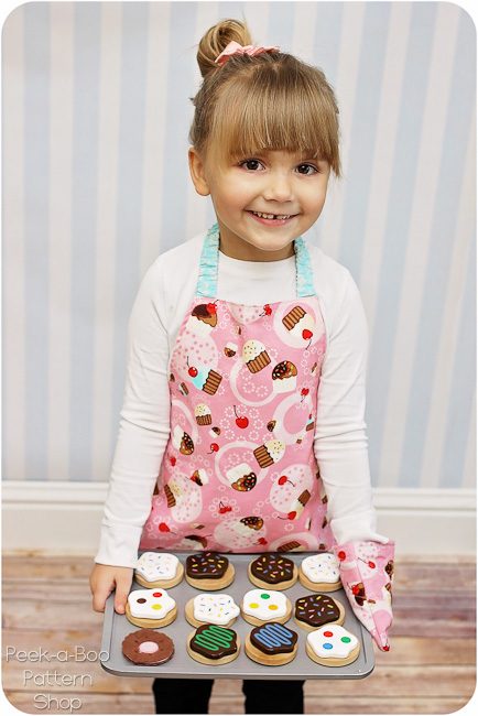 FREE Toddler Apron Pattern or Kids Apron Pattern