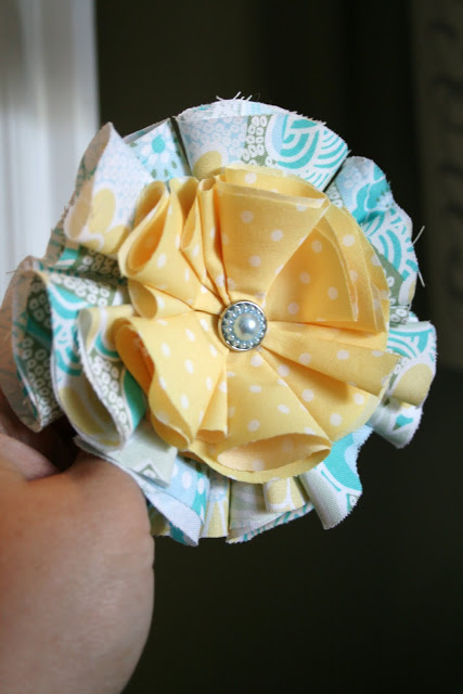 Hair bows and Stella and Dot 031