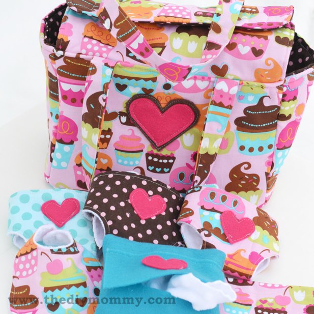 The-DIY-Mommy-Doll-Diaper-Bag-and-Accessories-5