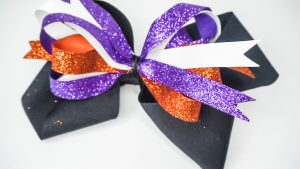 9 DIY Halloween Hair Bows | Free Tutorials