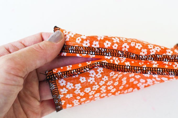 Drawstring bag tutorial - Pienkel for Peek-a-Boo Pages