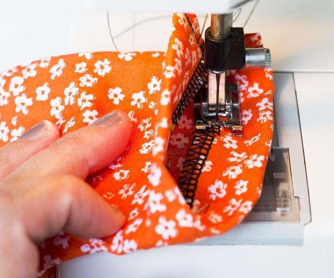 Drawstring bag tutorial - Pienkel for Peek-a-Boo Pages