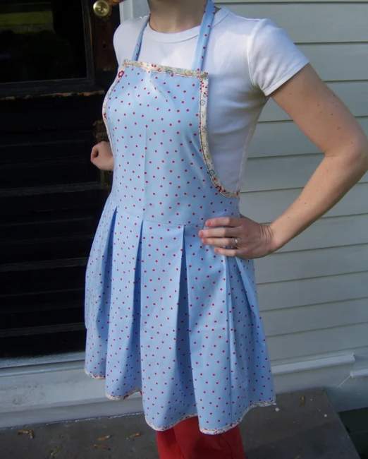 Top 25 Free Apron Patterns