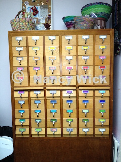8 DIY Thread Storage Solutions - Peek-a-Boo Pages