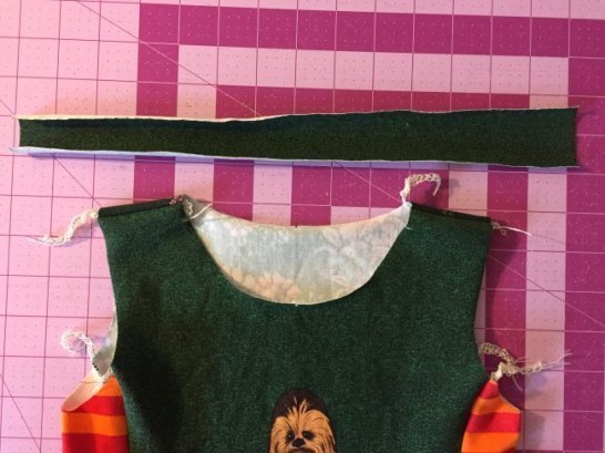 How to Sew a Neckband with Knit Fabric