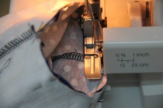 How to Sew Set-In Sleeves on Clothing