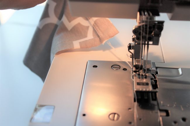 Coverstitch 101: What a Coverstitch Machine is For and How to Coverstitch