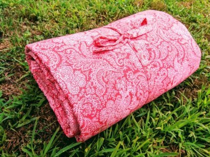 DIY Picnic Blanket