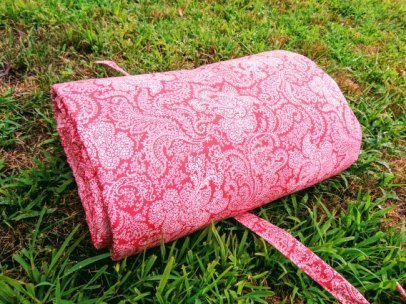 DIY Picnic Blanket | How to Sew a Picnic Blanket