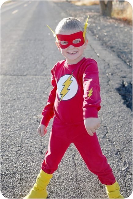 DIY Flash Costume for Boys Fun Halloween Costume