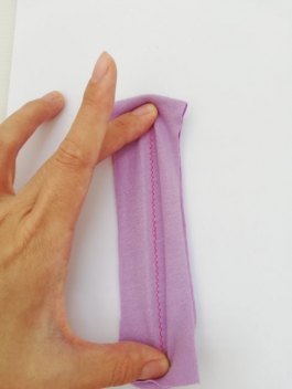 How to Sew Knit Fabric with a Sewing Machine 101