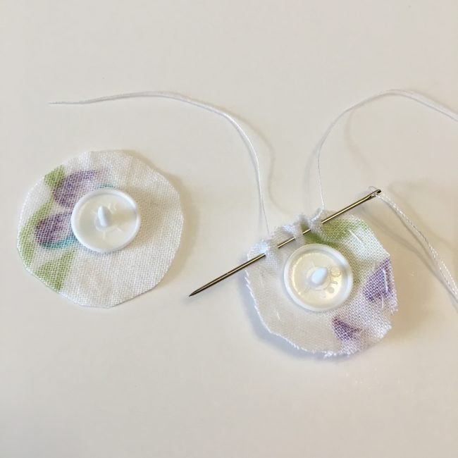 How to Make Fabric Covered Plastic Snaps PeekaBoo Pages