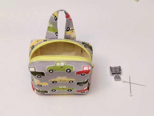 How to Sew an Exposed Zipper