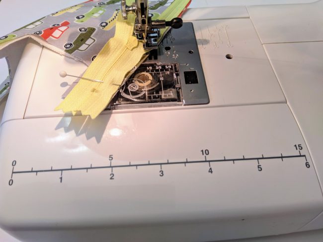 How to Sew an Exposed Zipper