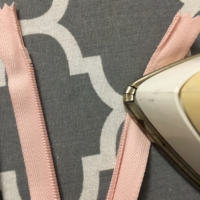 How to Sew an Invisible Zipper | Sewing Invisible Zippers Free Tutorial