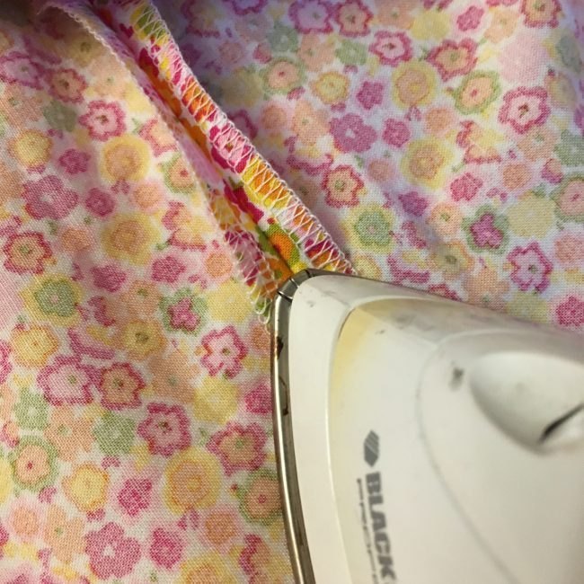 How to Sew an Invisible Zipper | Sewing Invisible Zippers Free Tutorial
