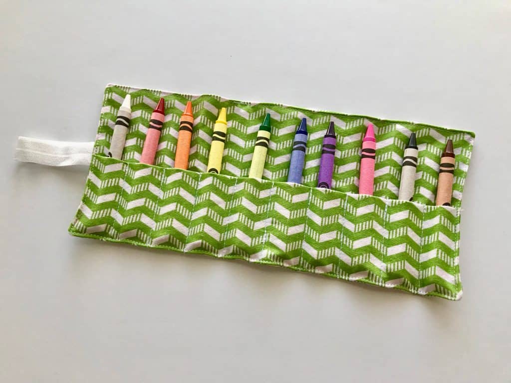 DIY Crayon Roll