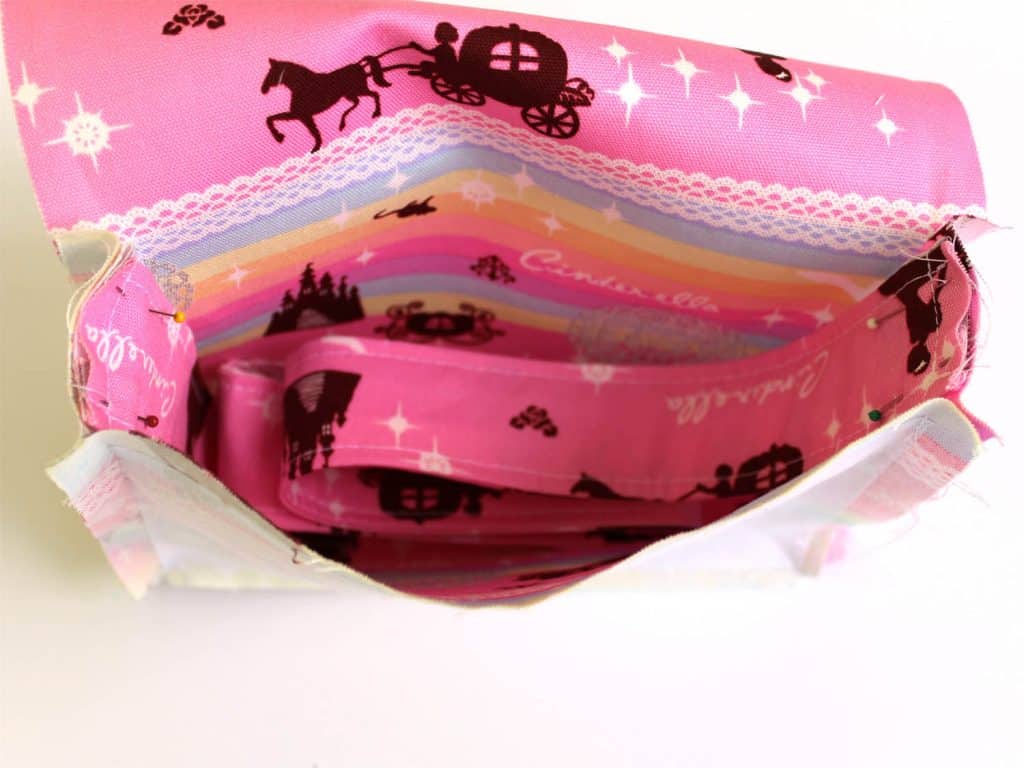Messenger bag - Photo by Marci Debetaz