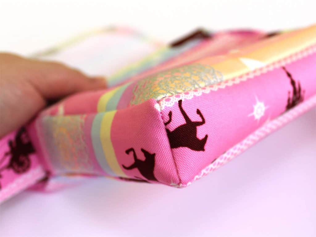 Messenger bag - Photo by Marci Debetaz