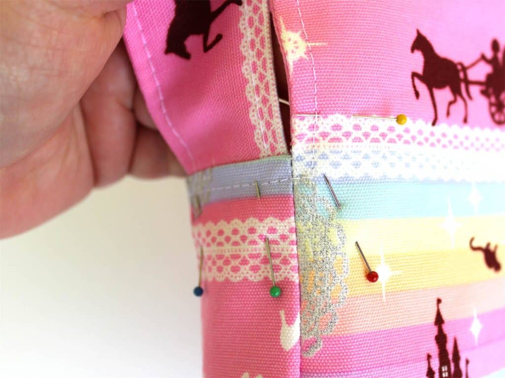Messenger bag - Photo by Marci Debetaz