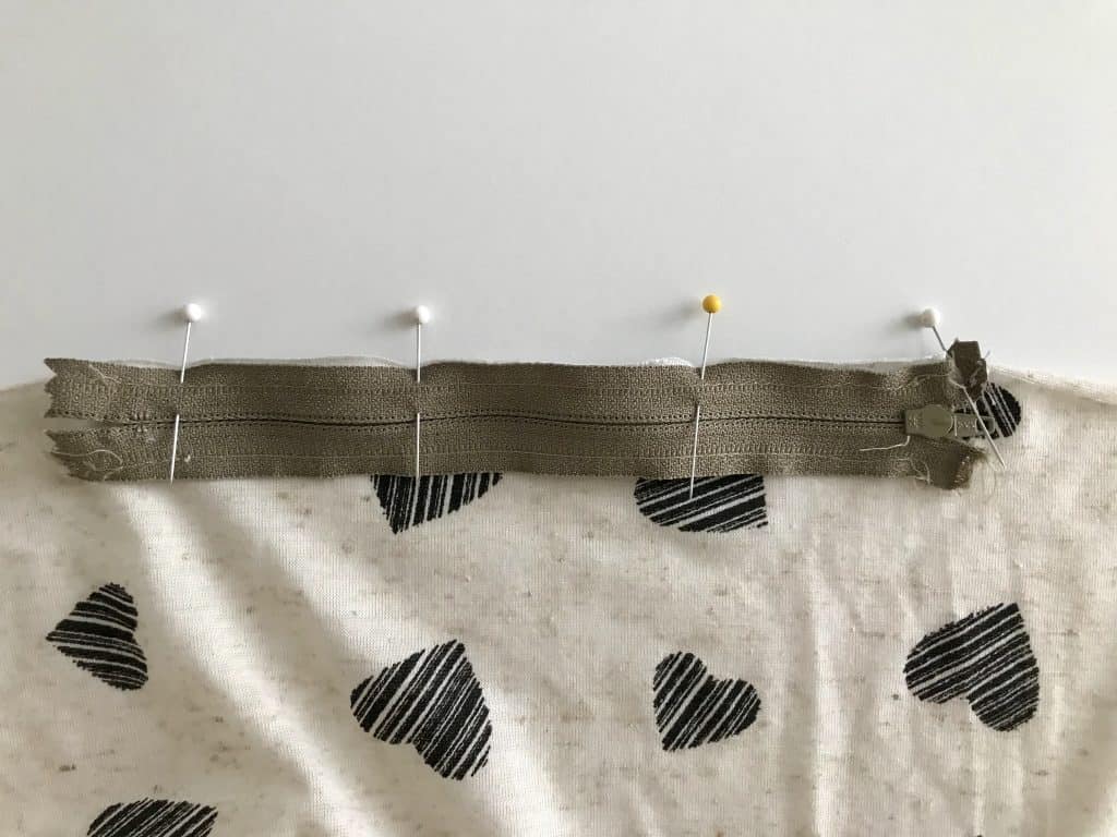DIY Infinity Scarf With Hidden Pocket 2 DIY Infinity Scarf With Hidden Pocket