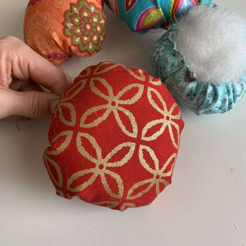 Simple Pincushion Tutorial