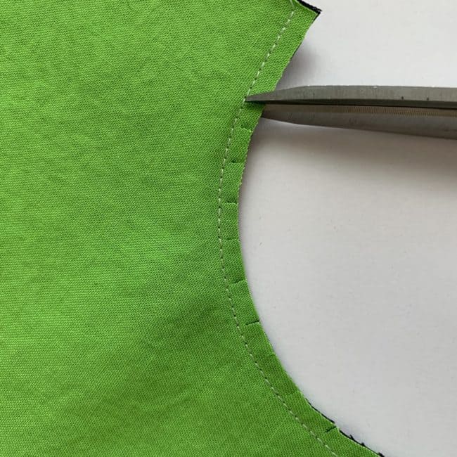How to Reduce Bulk in Seams | Sewing Seams