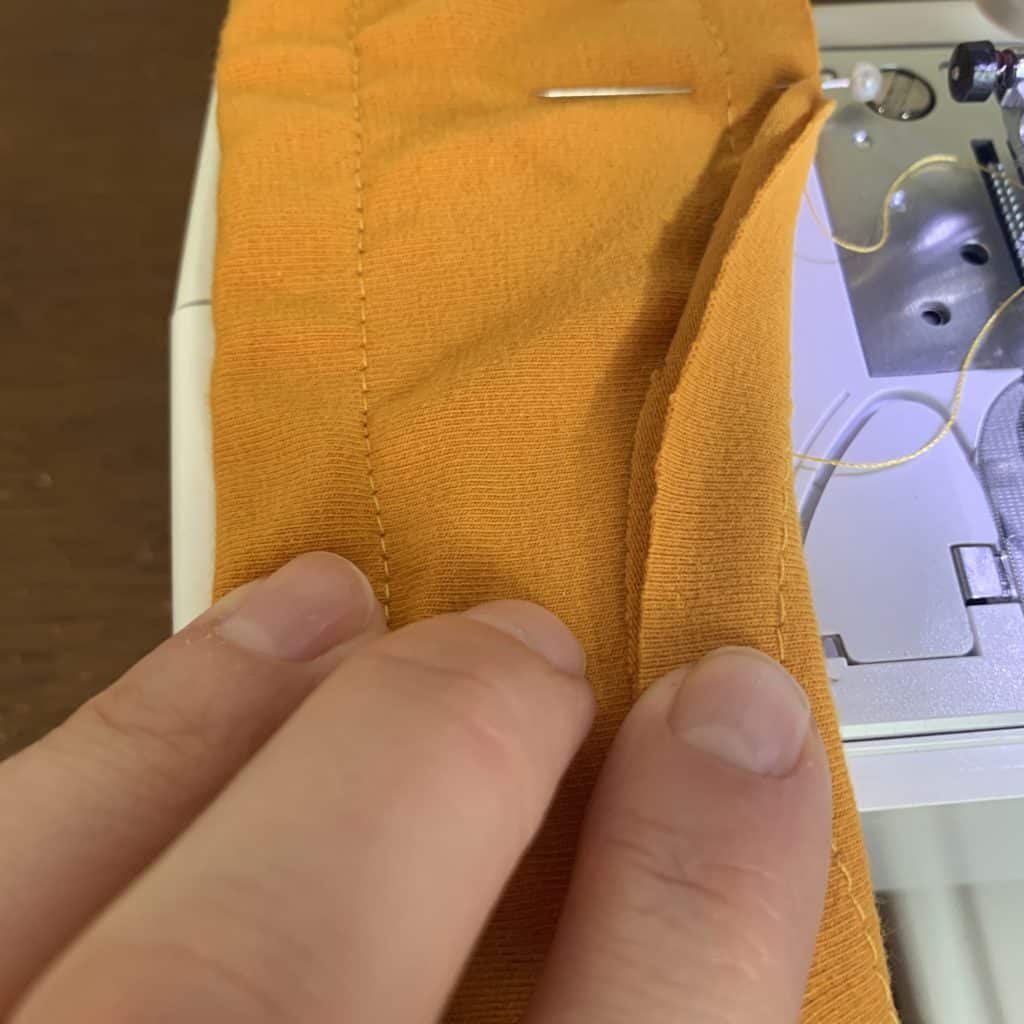 How to Topstitch an Elastic Waistband