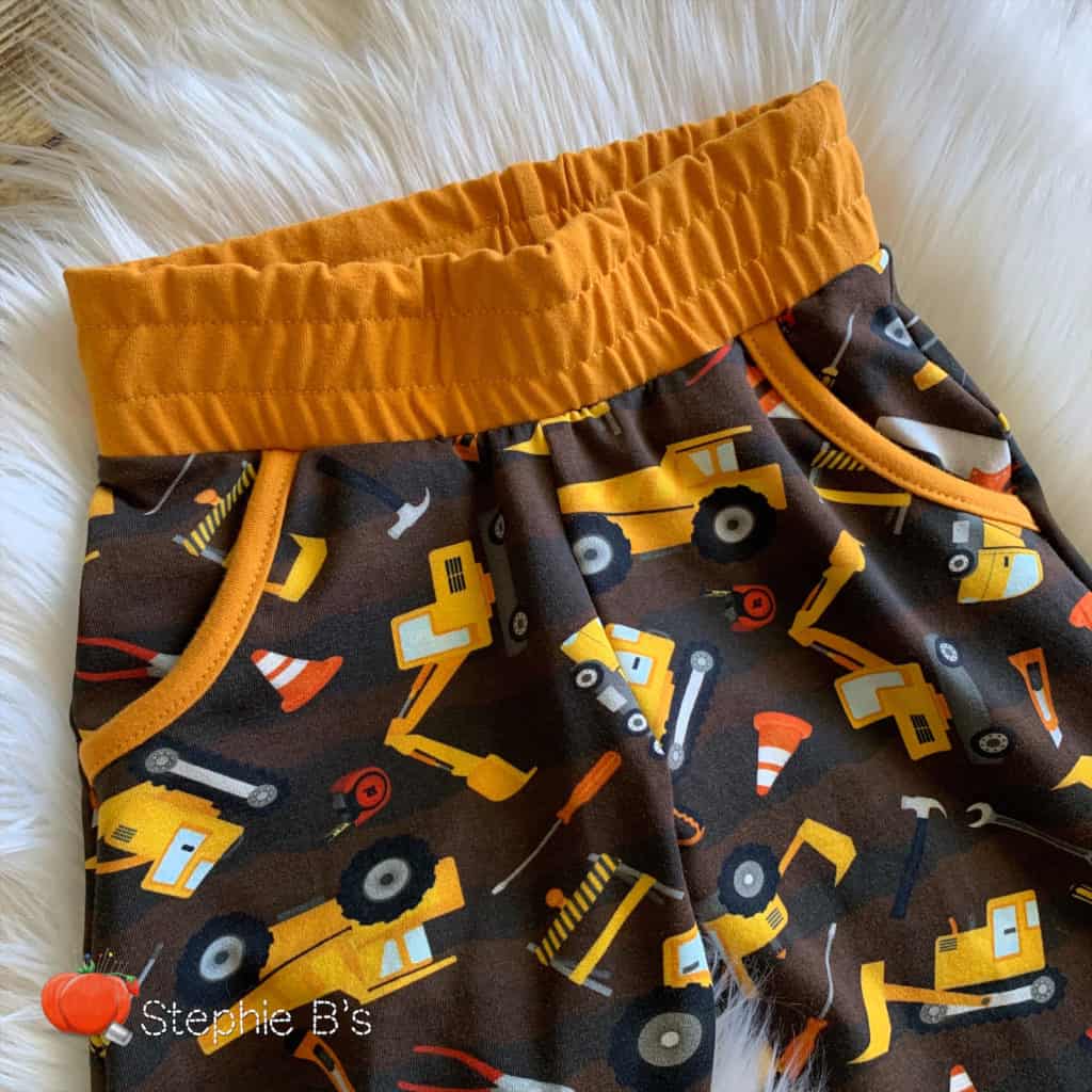 How to Topstitch an Elastic Waistband