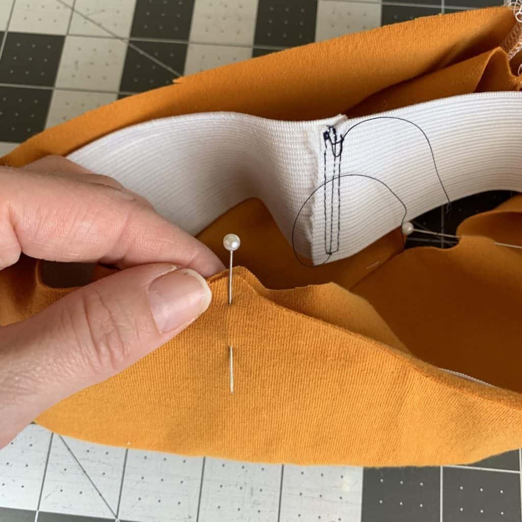 How to Topstitch an Elastic Waistband