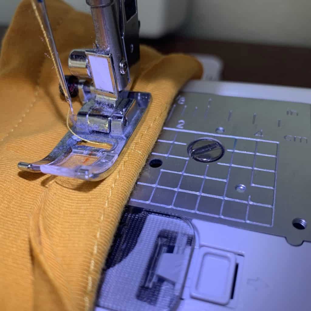 How to Topstitch an Elastic Waistband