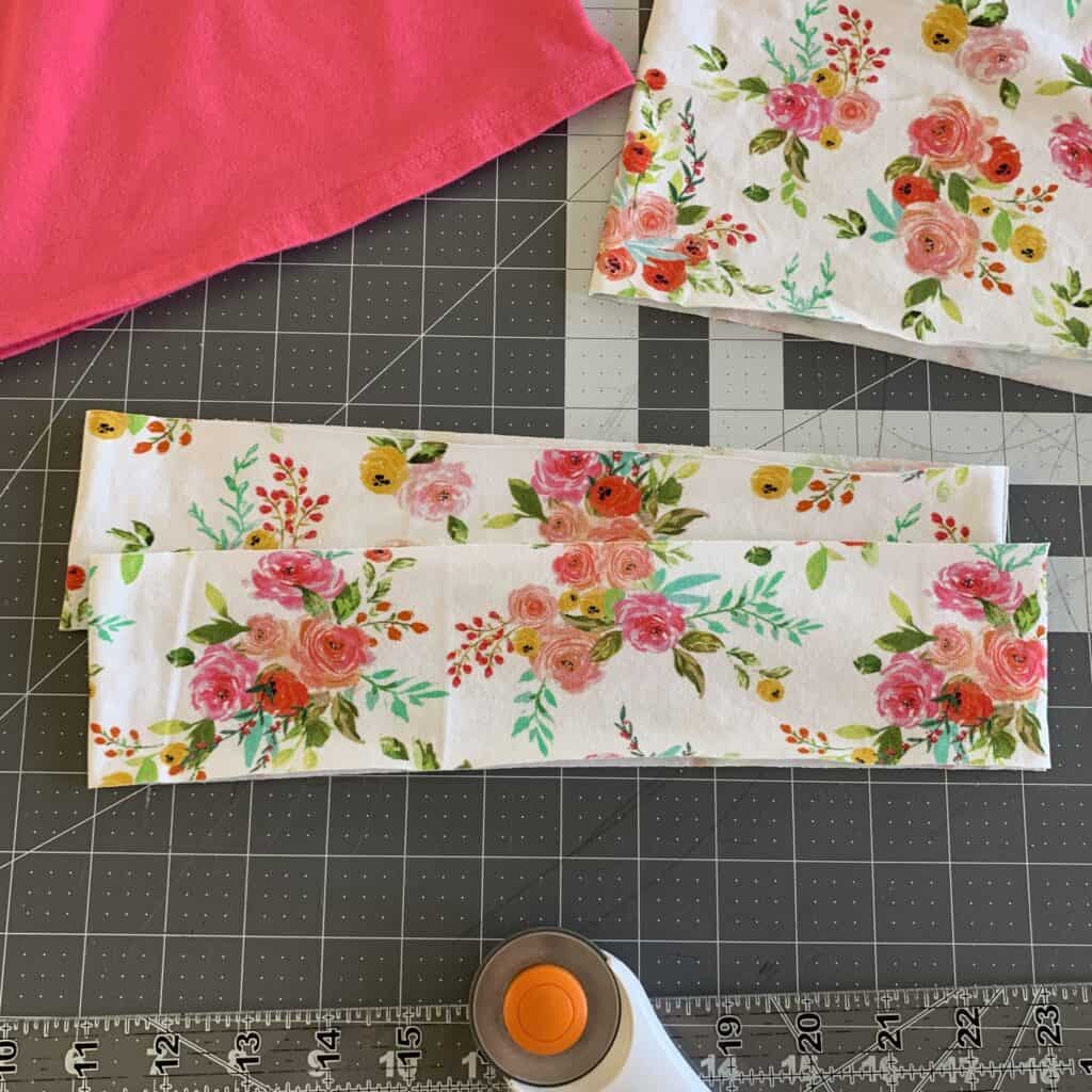 How to Add Ruffles to a Shirt 4 How to Add Ruffles to a Shirt