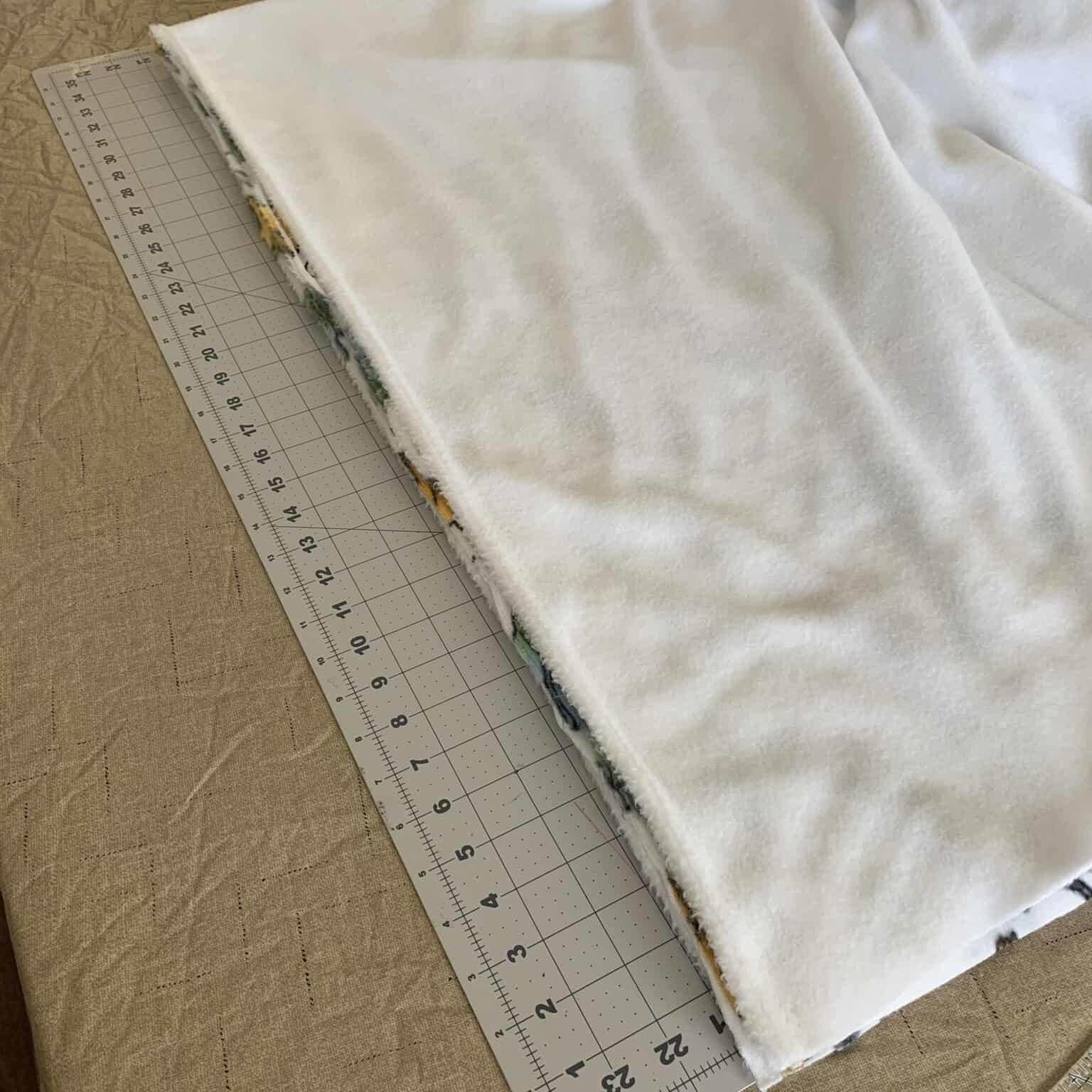 How To Make A DIY Fleece Blanket