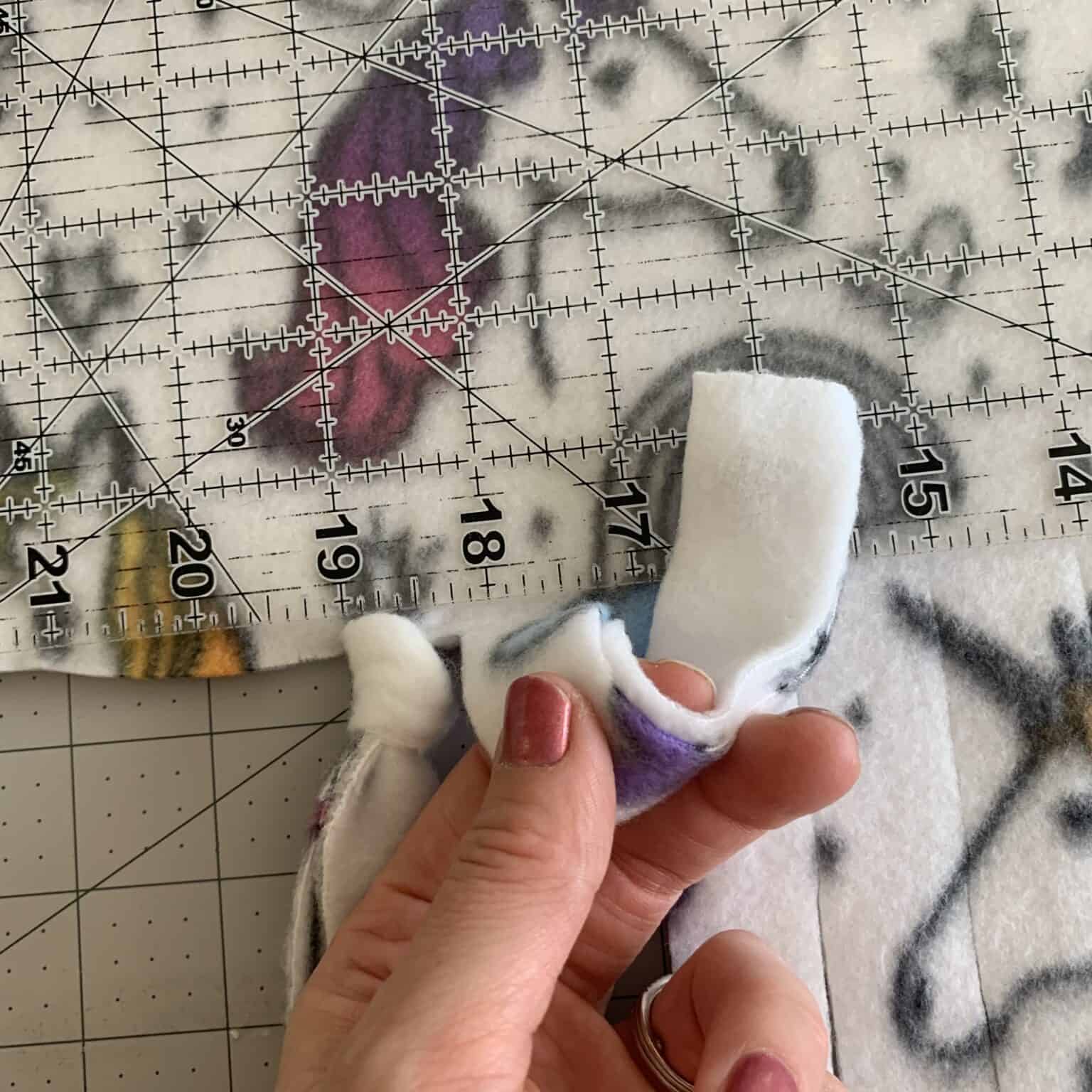 How To Make A DIY Fleece Blanket