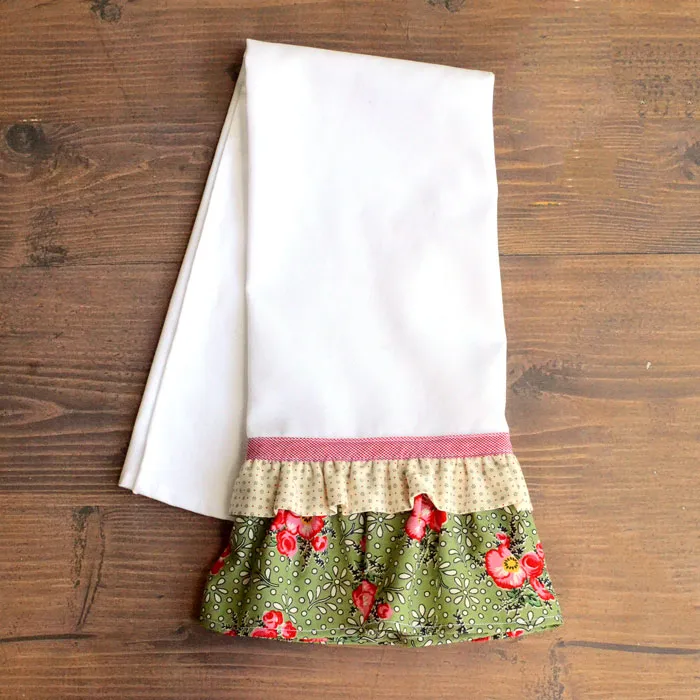 DIY Kitchen Towels | Free Towel Tutorial 20 DIY Kitchen Towels | Free Towel Tutorial