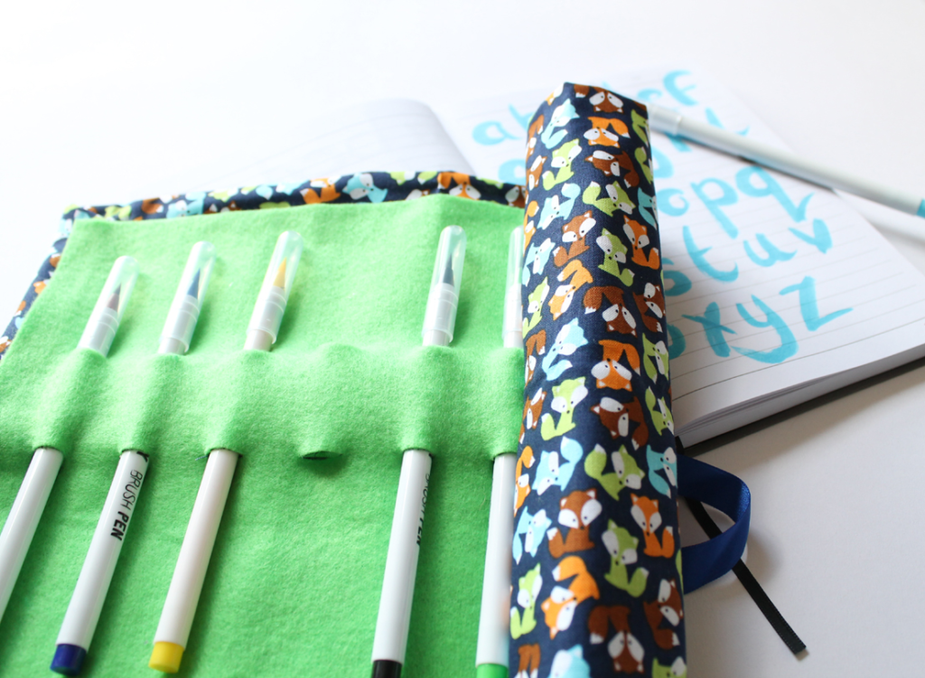 Canvas Stationery Handmade Roll Up Pencil Case for Artist Pencil Wrap  Coloring Pencil Holder Cat Pattern 