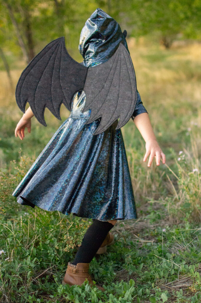 DIY Toothless Costume How to Train Your Dragon