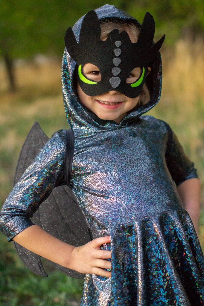 DIY Toothless Costume | Dragon Costume Tutorial