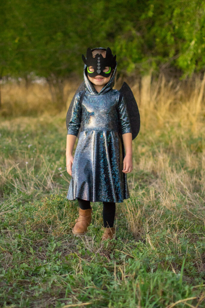 DIY Toothless Costume | Dragon Costume Tutorial