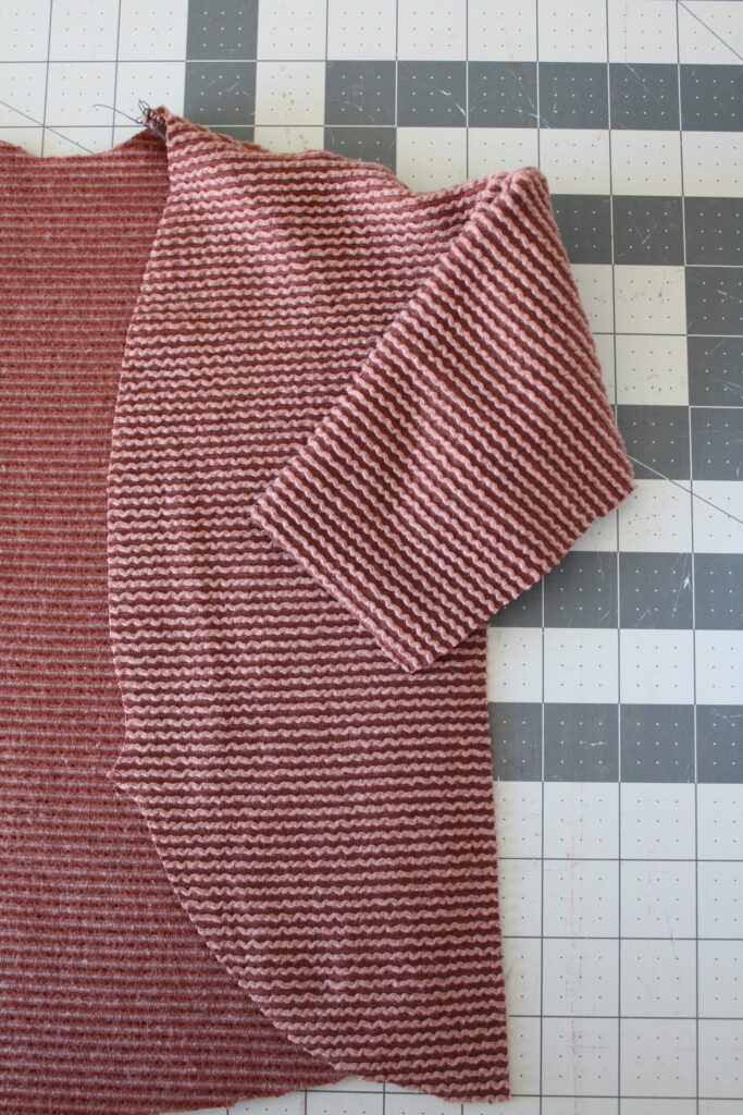 How To Sew a Cardigan Using the Peyton Cocoon from Peek-A-Boo Patterns 6 How To Sew a Cardigan Using the Peyton Cocoon from Peek-A-Boo Patterns