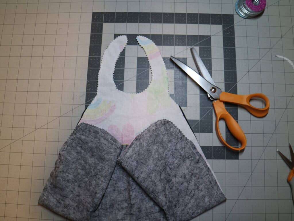 How to sew a Cape | Using the Super Kid Cape Pattern
