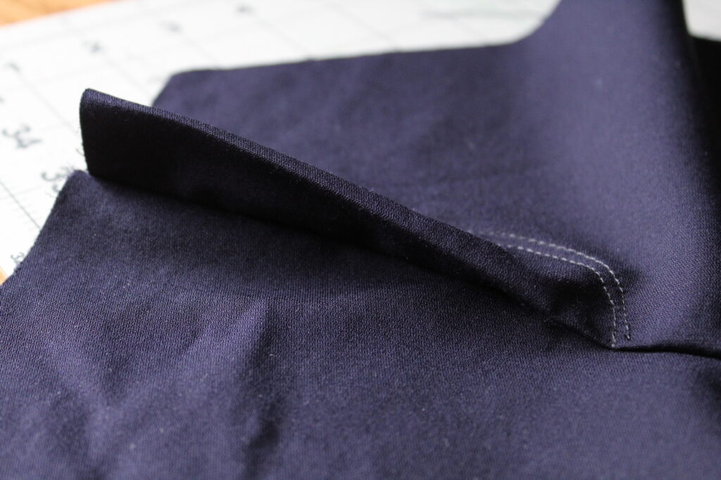 How to Sew Pants | Best Pants Using the Classic Chinos